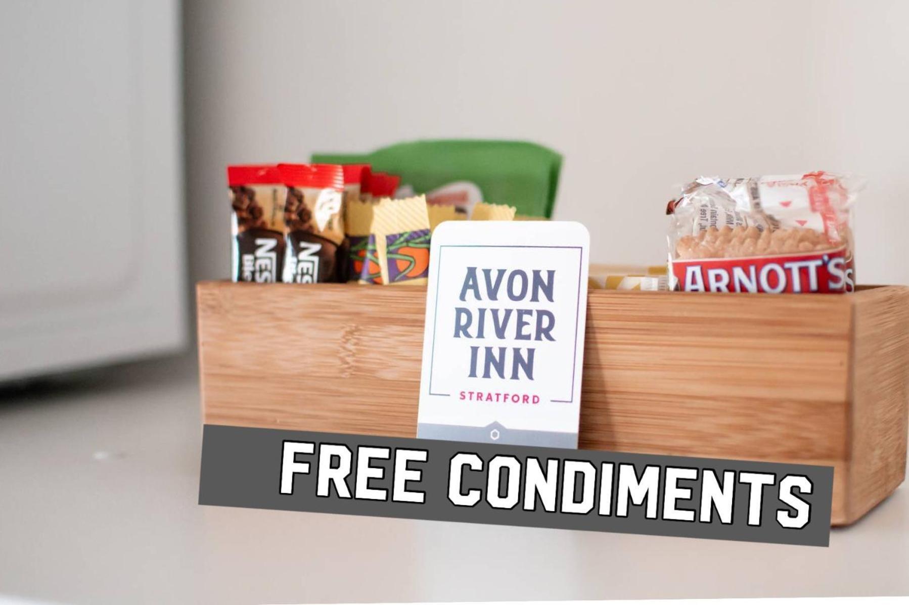 Avon River Inn Stratford Екстериор снимка
